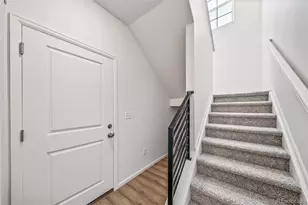 22335 E 39th Ave, Aurora, CO 80019 - Photo 15