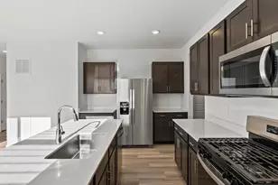 7329 27th Street Rd, Greeley, CO 80634 - Photo 9