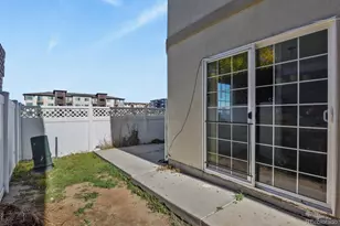 21599 Randolph Pl, Denver, CO 80249 - Photo 21