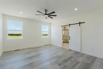 50255 Oak Park Drive, Bennett, CO 80102 - Photo 7