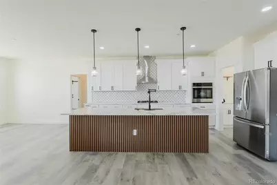 50255 Oak Park Drive, Bennett, CO 80102 - Photo 5