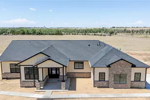 50255 Oak Park Dr, Bennett, CO 80102 - Photo 27