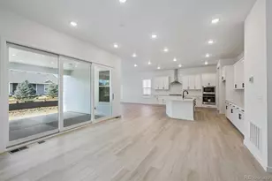 3801 Emerald Shore Cir, Loveland, CO 80538 - Photo 3