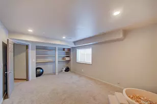 1686 S Willow Ct, Denver, CO 80231 - Photo 41