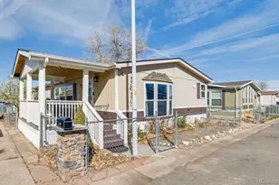 1819 Crystal St, Aurora, CO 80011 - Photo 37