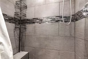 1819 Crystal St, Aurora, CO 80011 - Photo 31