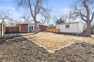 6785 S Logan St, Centennial, CO 80122 - Photo 33