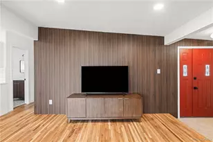 6785 S Logan St, Centennial, CO 80122 - Photo 9