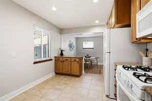 4676 E Utah Pl, Denver, CO 80222 - Photo 19