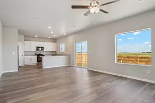 48120 Shetland Dr, Bennett, CO 80102 - Photo 3