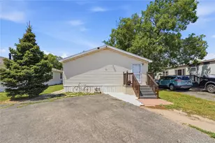 17418 E Coolidge Pl, Aurora, CO 80011 - Photo 29