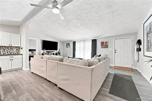 17418 E Coolidge Pl, Aurora, CO 80011 - Photo 13