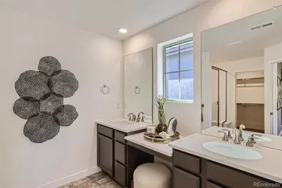 24625 E Kettle Court, Aurora, CO 80016 - Photo 5