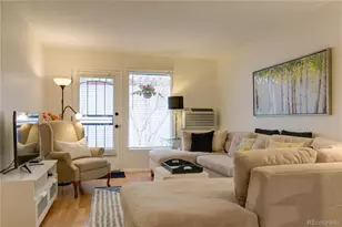 526 Clayton St, Denver, CO 80206 - Photo 9
