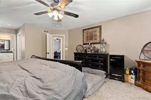 10818 Dayton Way, Commerce City, CO 80640 - Photo 9