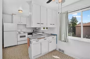 1520 S Corona St, Denver, CO 80210 - Photo 13