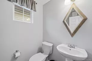 22353 E Heritage Pkwy, Aurora, CO 80016 - Photo 19