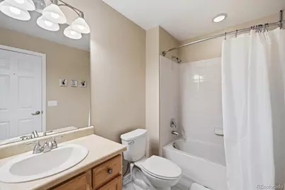 22353 E Heritage Parkway, Aurora, CO 80016 - Photo 31