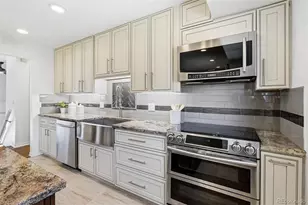 2725 S Teller St, Denver, CO 80227 - Photo 17