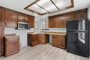 1405 S Victor St, Aurora, CO 80012 - Photo 7