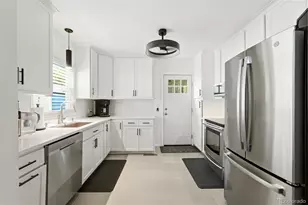 4247 S Grant St, Englewood, CO 80113 - Photo 3
