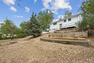 546 Leona Dr, Denver, CO 80221 - Photo 29