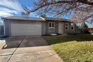 20364 E Buchanan Dr, Aurora, CO 80011 - Photo 1