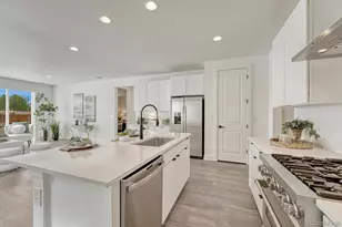 275 Vista Cliff Cir, Castle Rock, CO 80104 - Photo 11