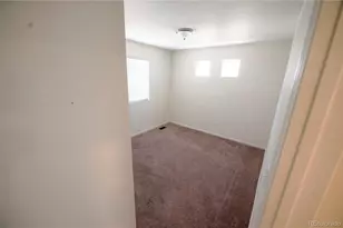 18181 E 51st Ave, Denver, CO 80249 - Photo 15