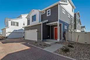 620 Wagon Wheel Wy, Bennett, CO 80102 - Photo 3