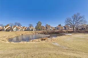 2490 S Worchester Ct, Aurora, CO 80014 - Photo 3