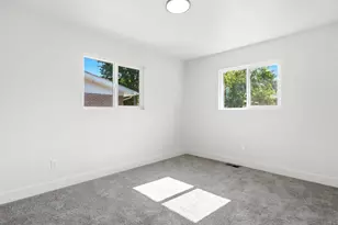 1049 Jamaica Ct, Aurora, CO 80010 - Photo 15