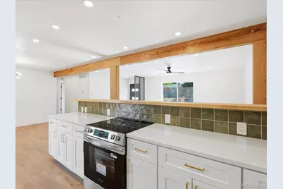 1049 Jamaica Court, Aurora, CO 80010 - Photo 21