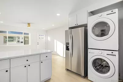 3217 N Steele Street, Denver, CO 80205 - Photo 3