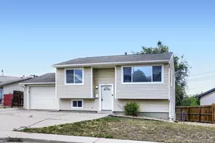 7530 Hilltop Cir, Denver, CO 80221 - Photo 1