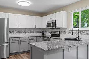 22376 E Navarro Dr, Aurora, CO 80018 - Photo 9