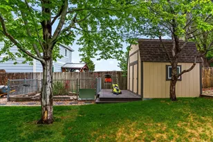 22376 E Navarro Dr, Aurora, CO 80018 - Photo 33