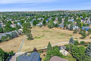 19130 E Ithaca Dr, Aurora, CO 80013 - Photo 29