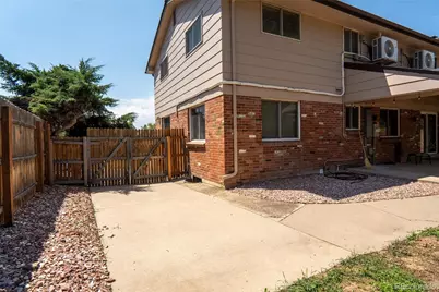 10939 E Harvard Drive, Aurora, CO 80014 - Photo 21