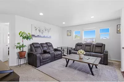 161 N Elk Court, Aurora, CO 80018 - Photo 15