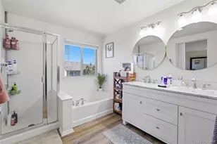 161 N Elk Ct, Aurora, CO 80018 - Photo 21