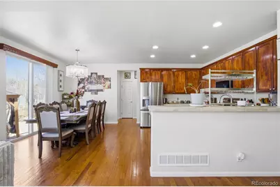 161 N Elk Court, Aurora, CO 80018 - Photo 9