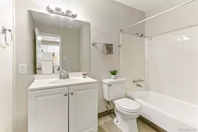 560 Dayton Street, Aurora, CO 80010 - Photo 9