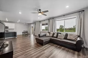 4126 S Netherland Cir, Aurora, CO 80013 - Photo 11