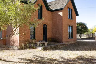 2306 E 1st St, Loveland, CO 80537 - Photo 3