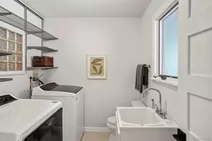 1055 Zinnia St, Golden, CO 80401 - Photo 11