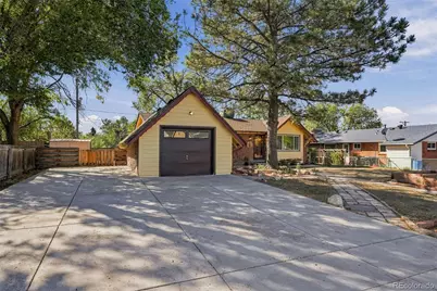 6752 W 65th Avenue, Arvada, CO 80003 - Photo 3