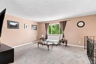 16738 E Bails Pl, Aurora, CO 80017 - Photo 9