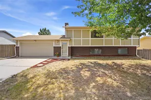 16738 E Bails Pl, Aurora, CO 80017 - Photo 3