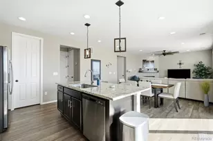 359 Vista Cliff Cir, Castle Rock, CO 80104 - Photo 15